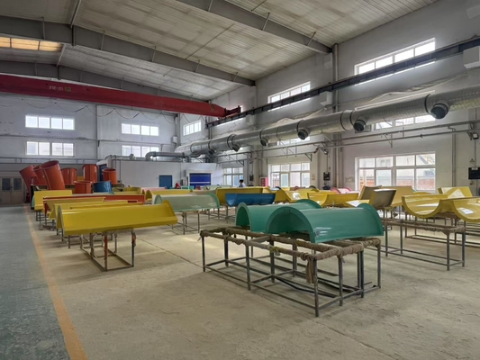 RTM Wodny Park Sprzęt Projektowanie ciało Szklanych Slizgiet do basenów Vison Waterparks